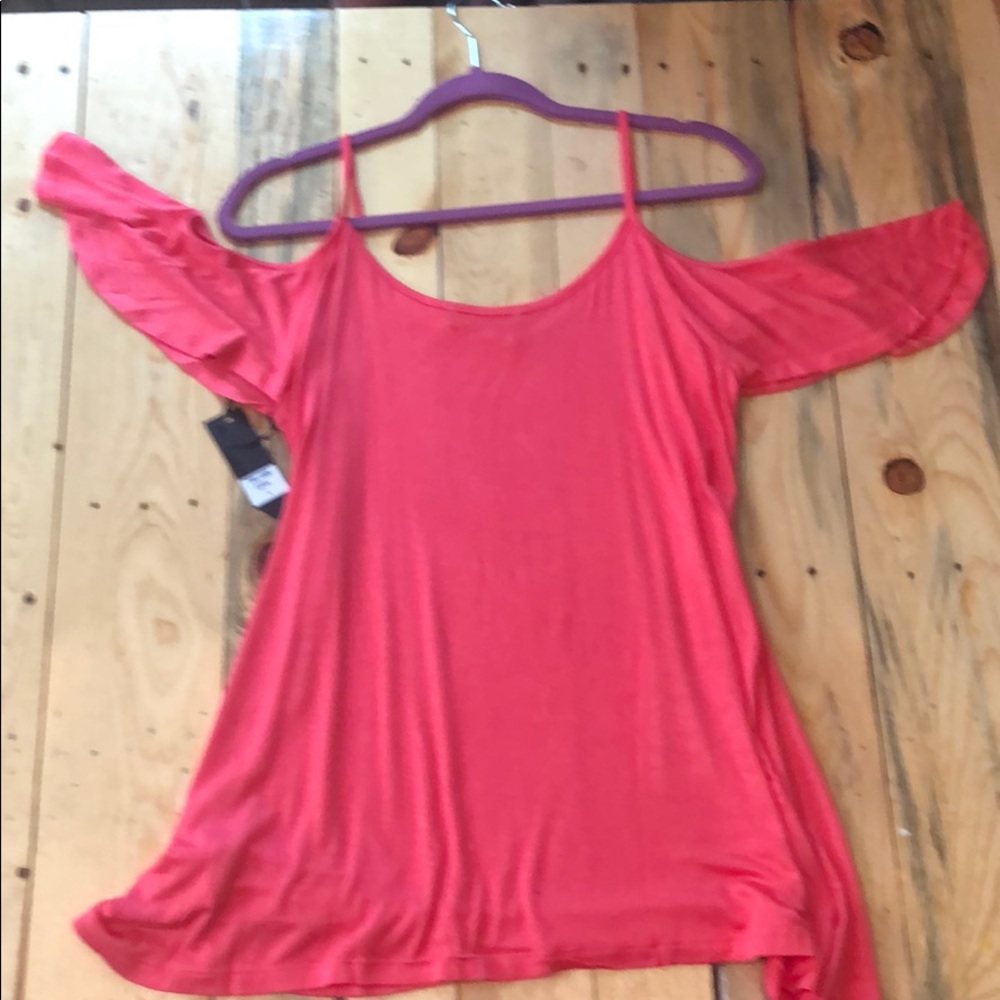 Cold Shoulder top - Picture 4 of 5